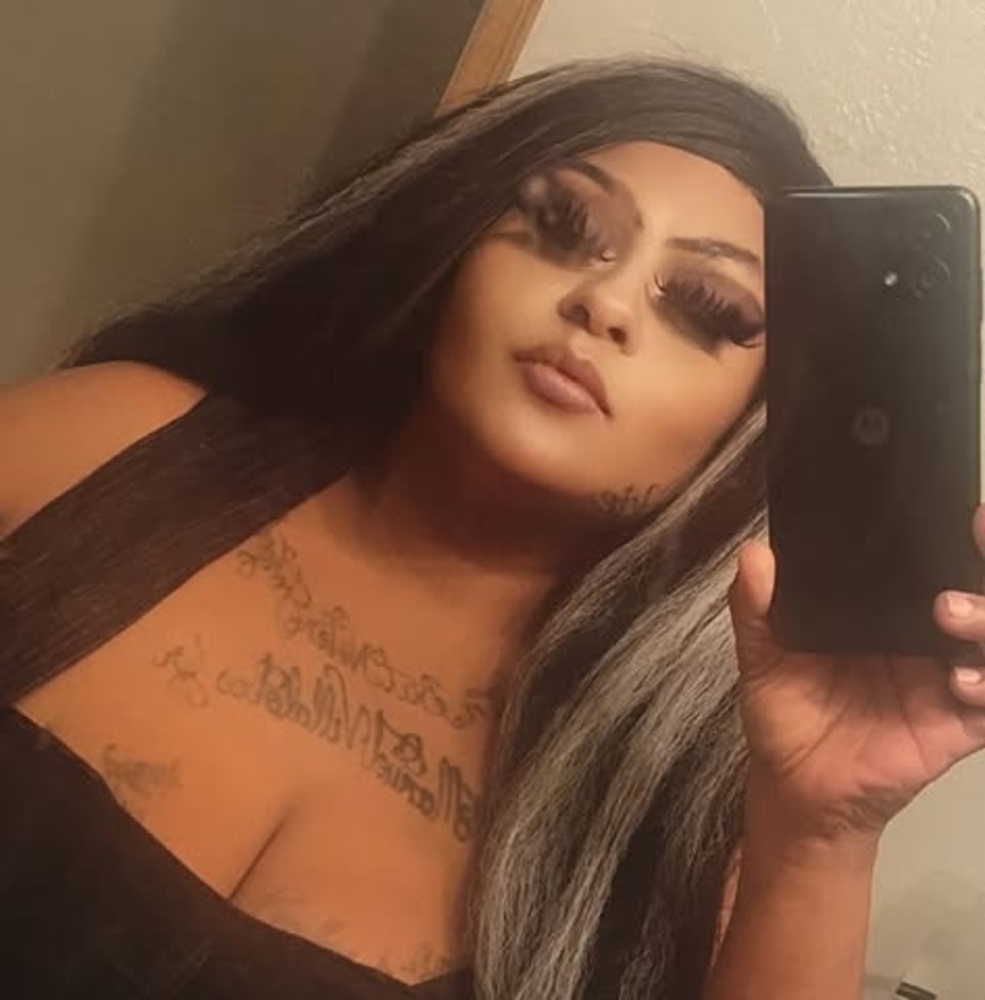 Meet your Posher, Marcella